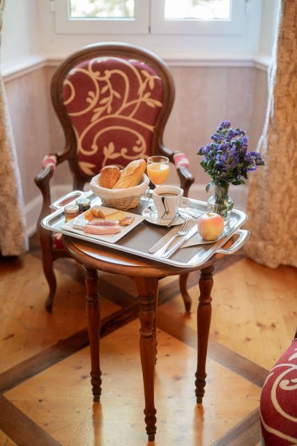 Chateau des comtes de Challes · restaurant