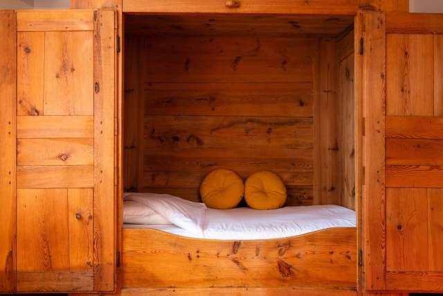 Chateau des comtes de Challes · chambre