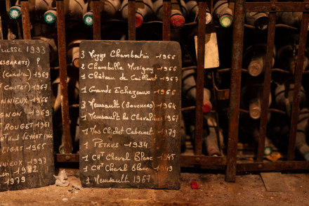Chateau des comtes de Challes · cave à vin