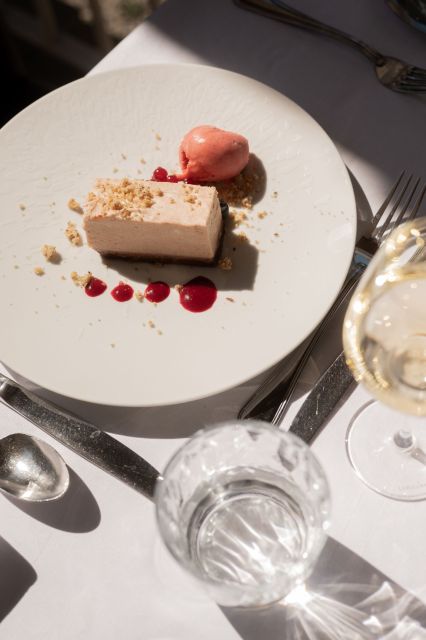 Chateau des comtes de Challes · restaurant
